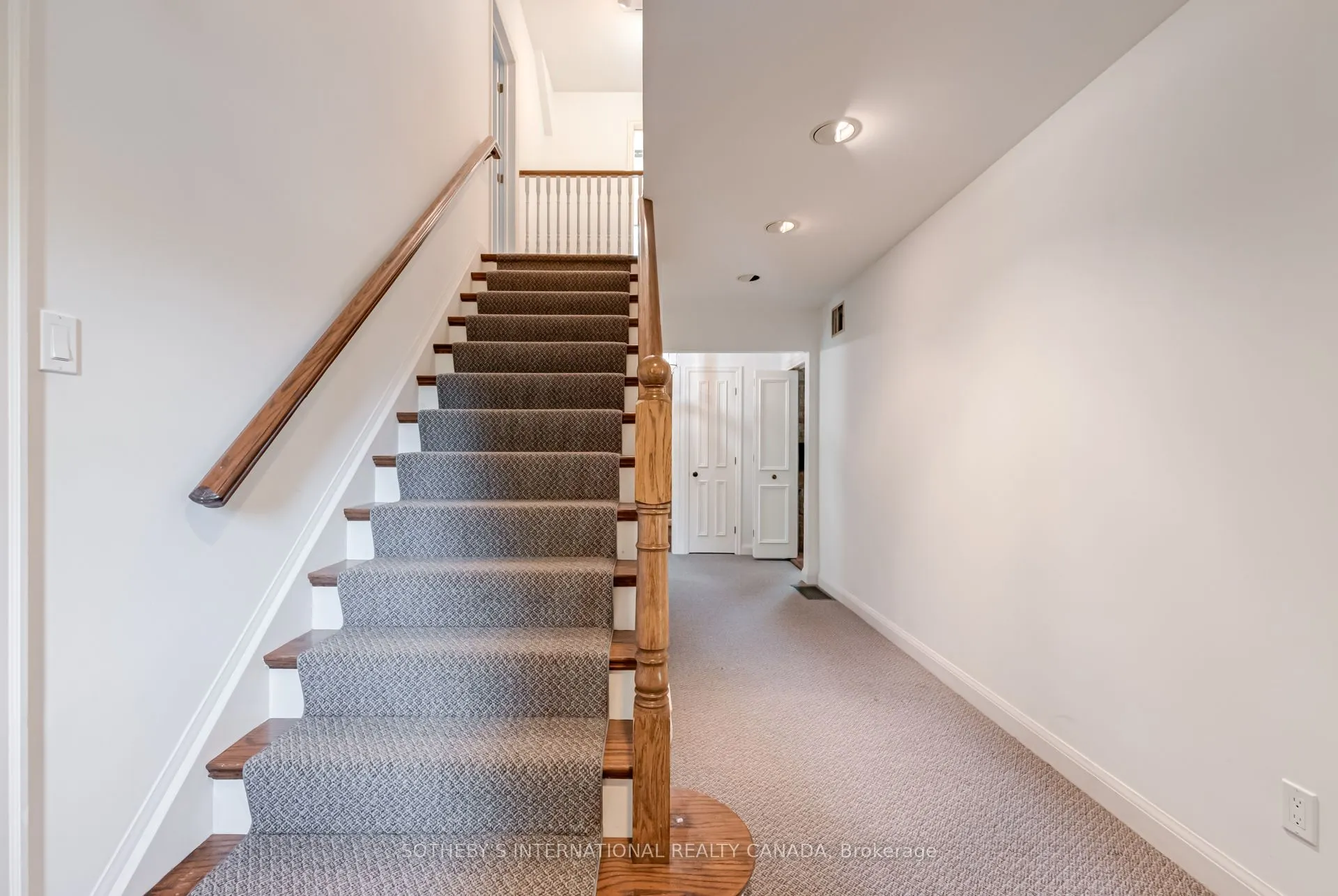 69 Fairway Heights Drive