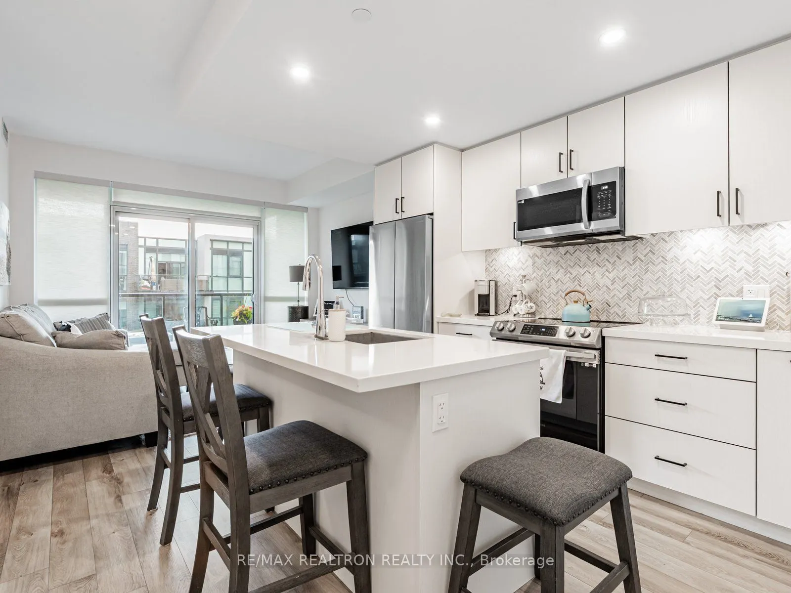 415 Sea Ray Avenue, #314