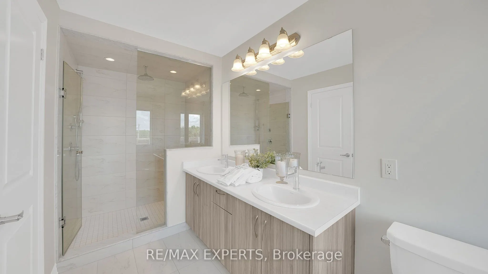 24A Tatton Court