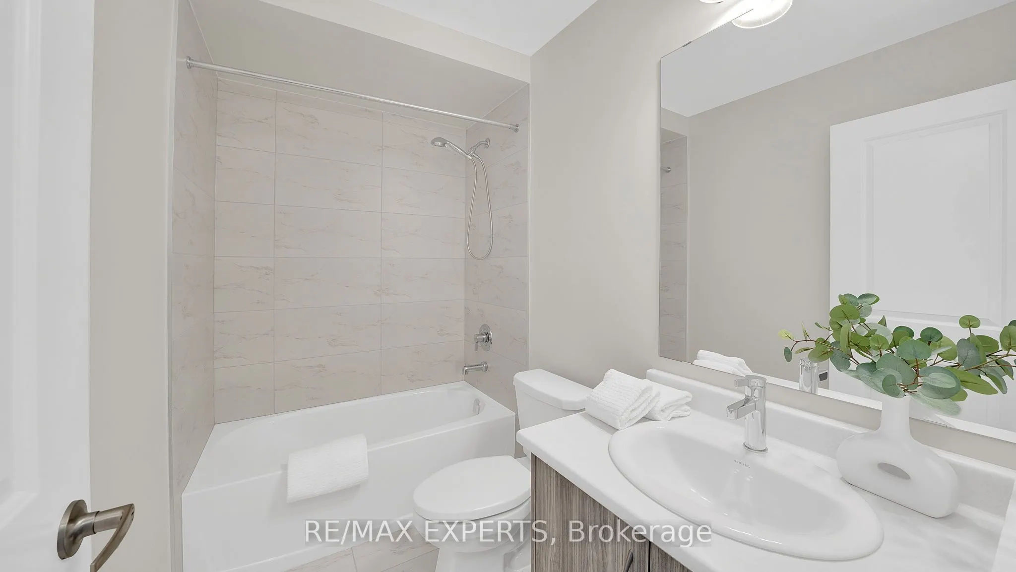 24A Tatton Court
