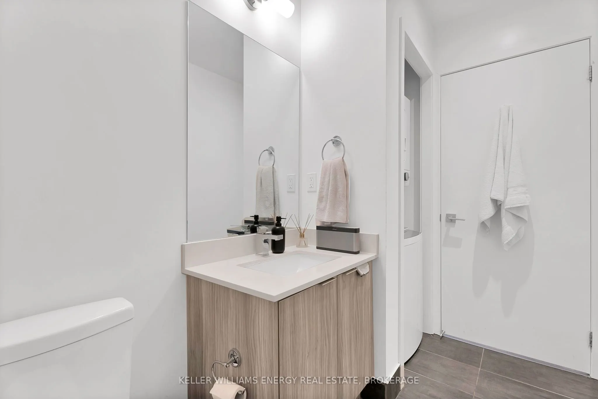 2908 Highway 7, #219