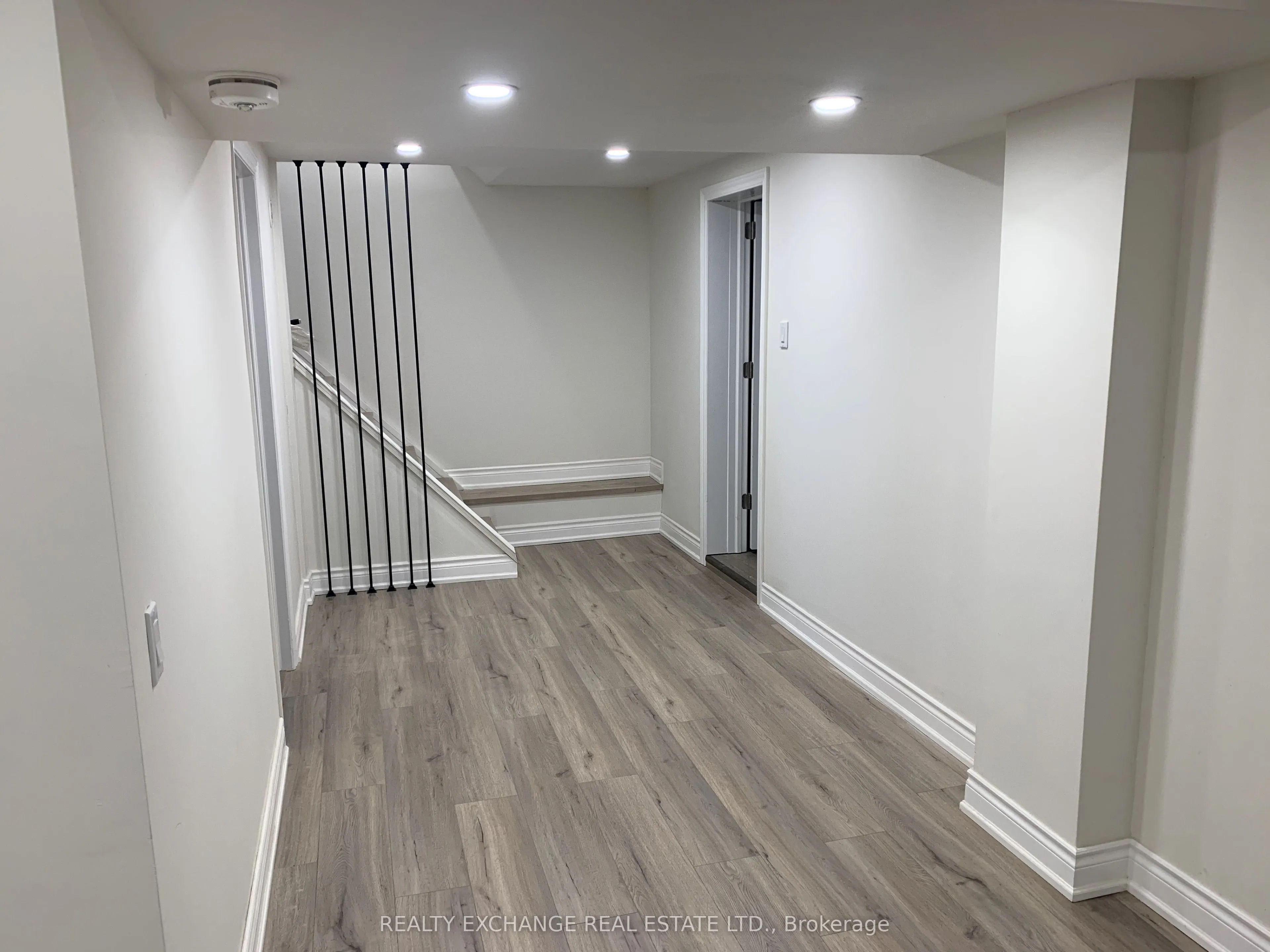89 Thornton Avenue