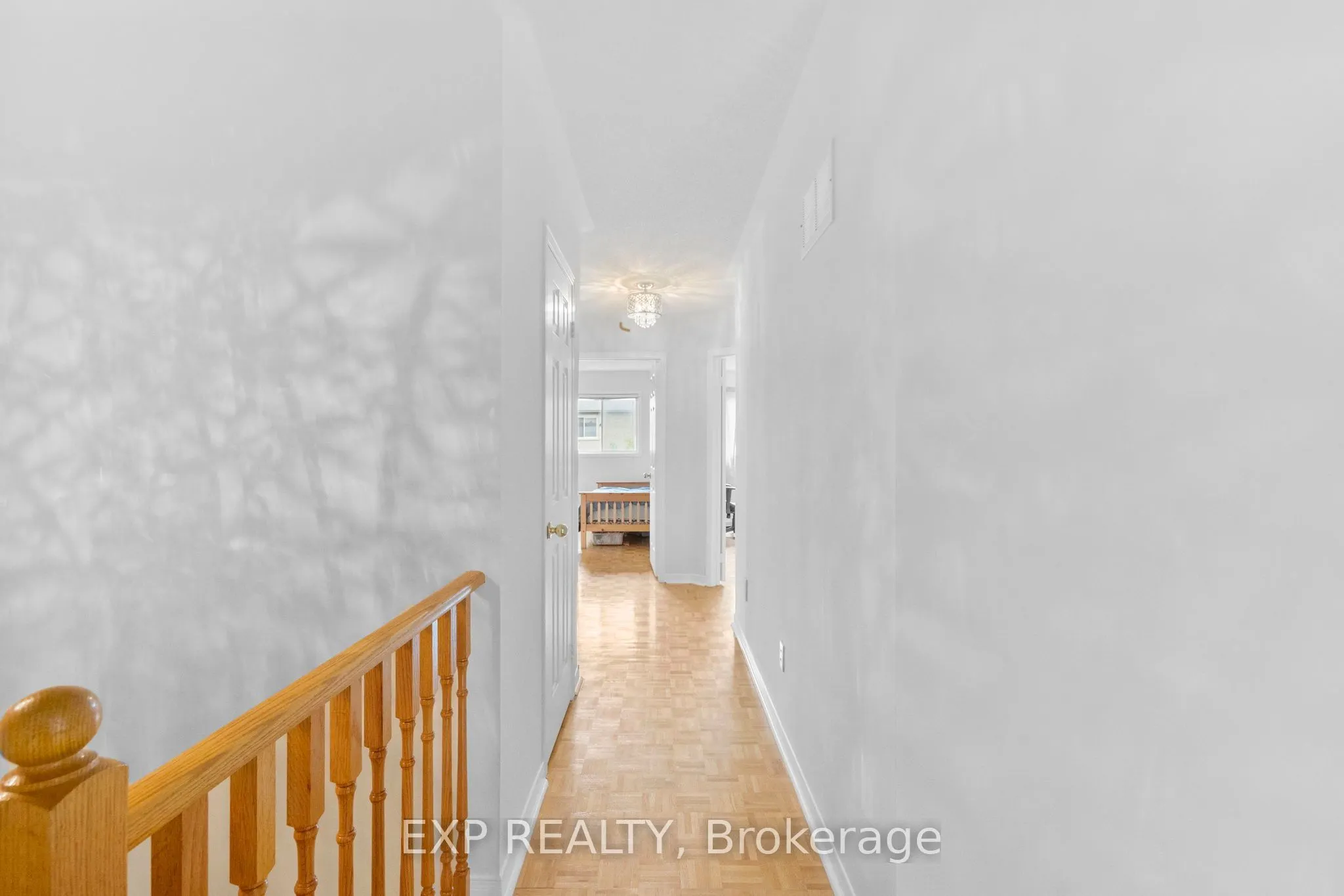 10 Breezeway Crescent