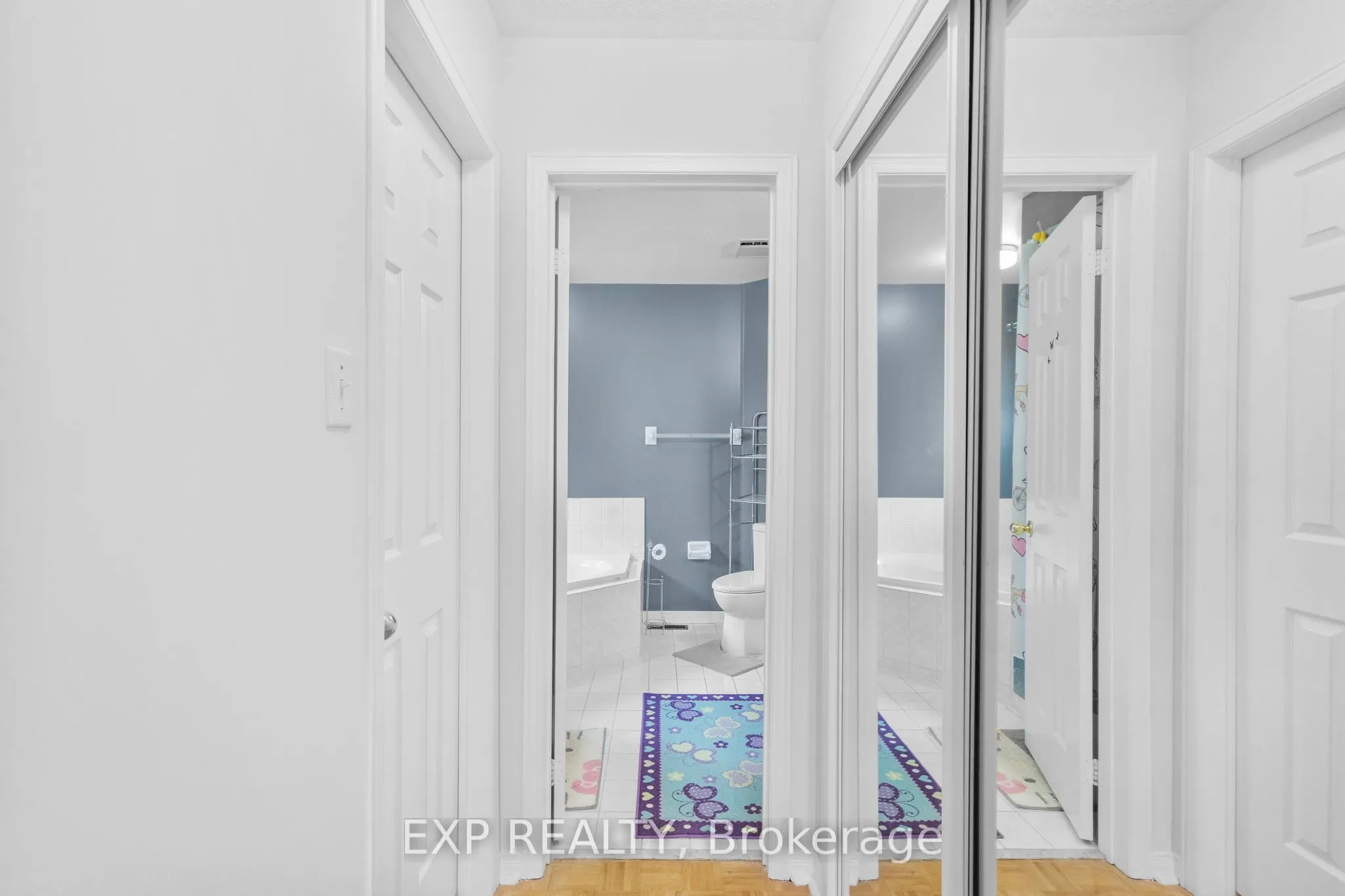 10 Breezeway Crescent