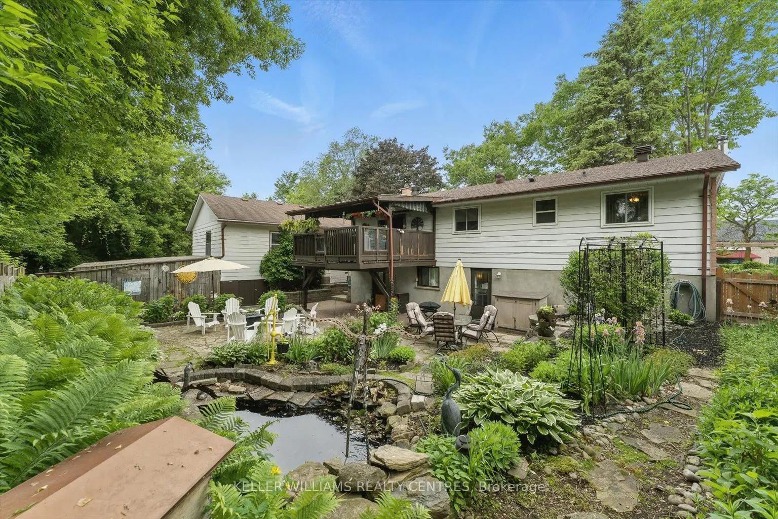 9 Thompson Drive