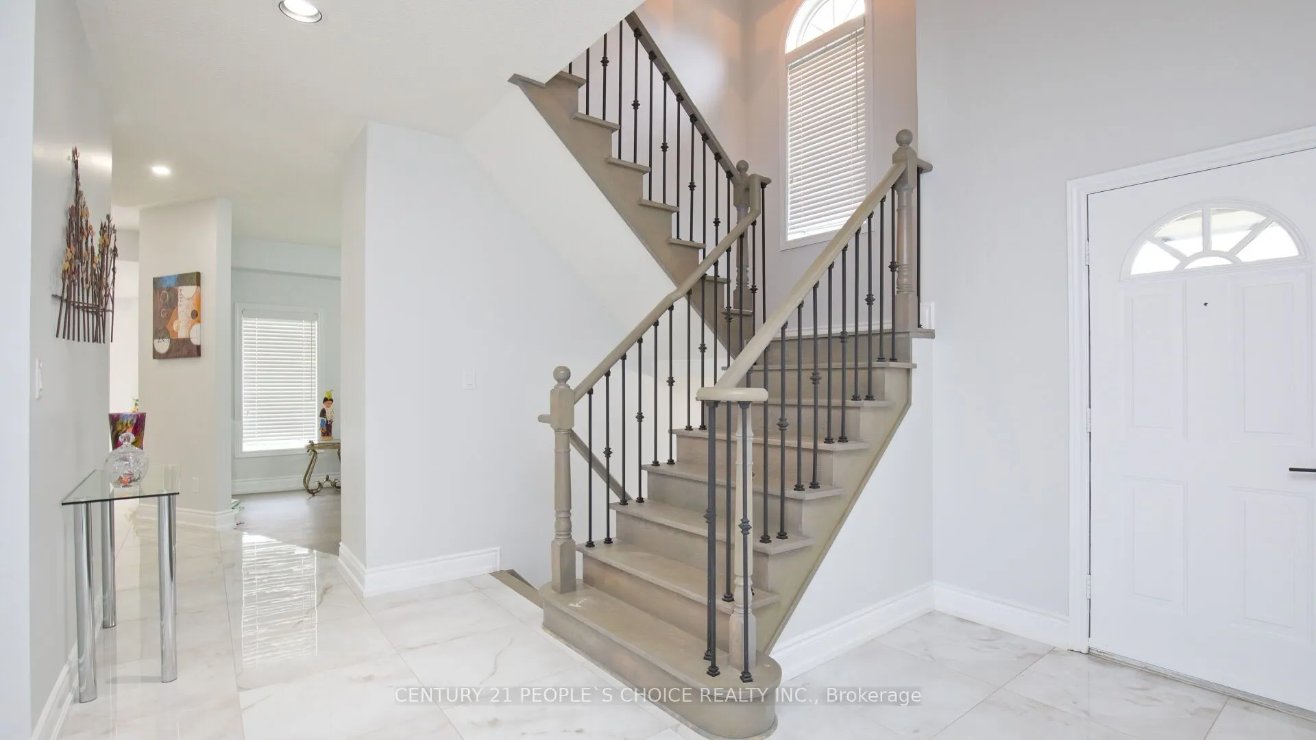 159 Sonoma Boulevard