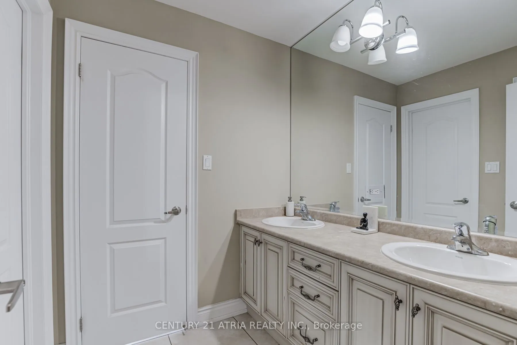 69 B Elm Grove Avenue