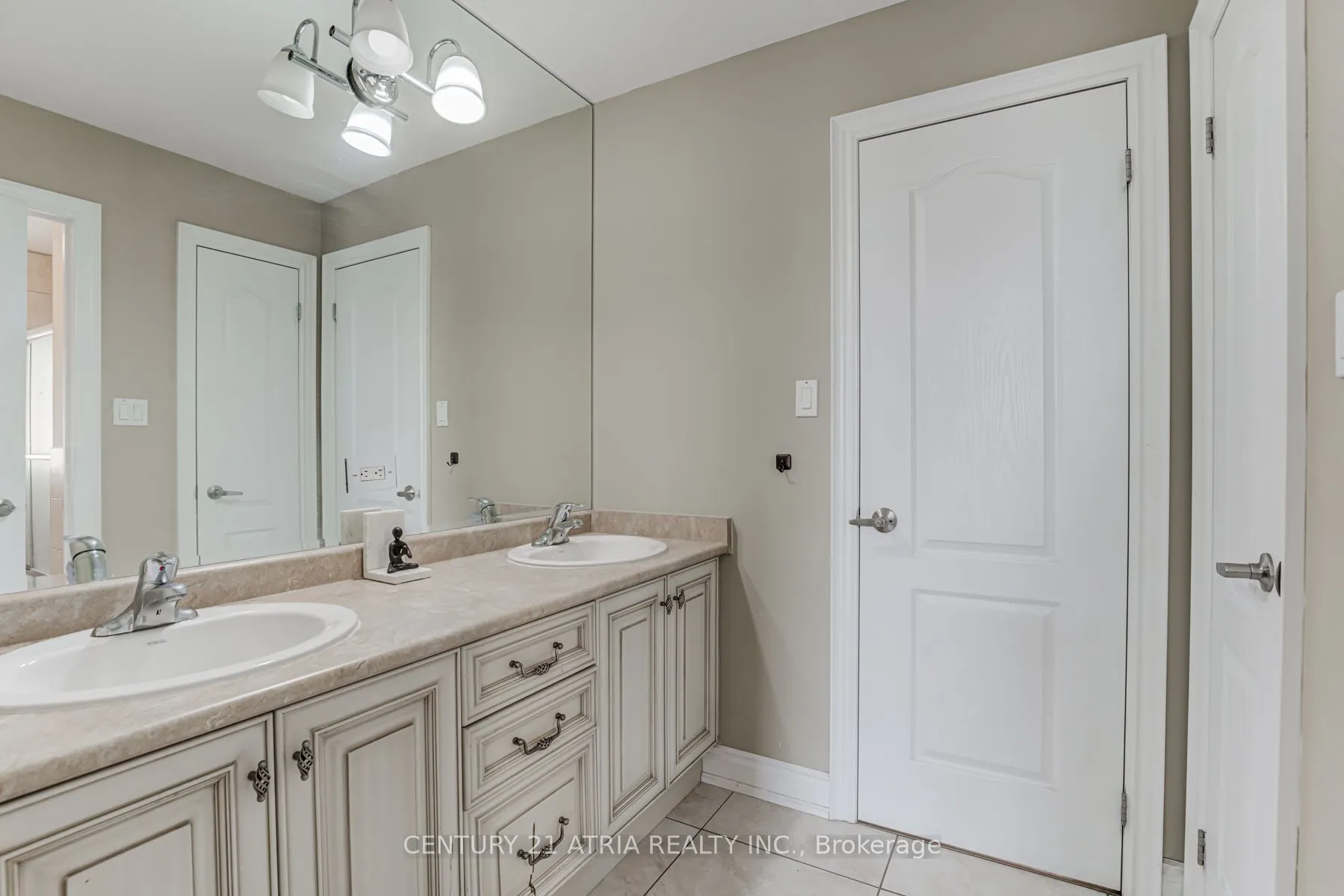 69 B Elm Grove Avenue