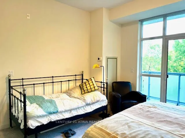 8763 Bayview Avenue, #228