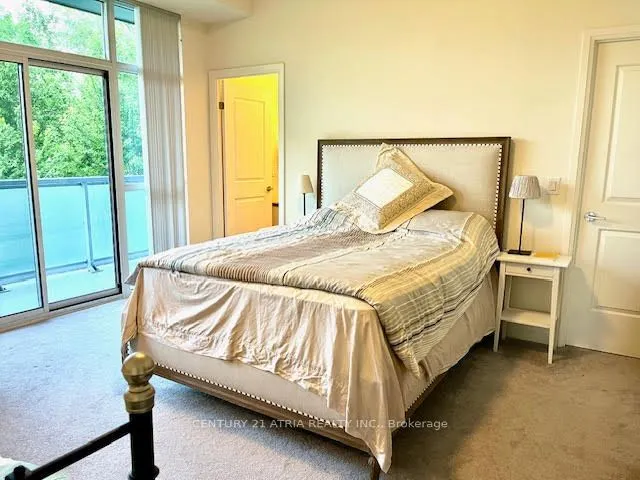 8763 Bayview Avenue, #228