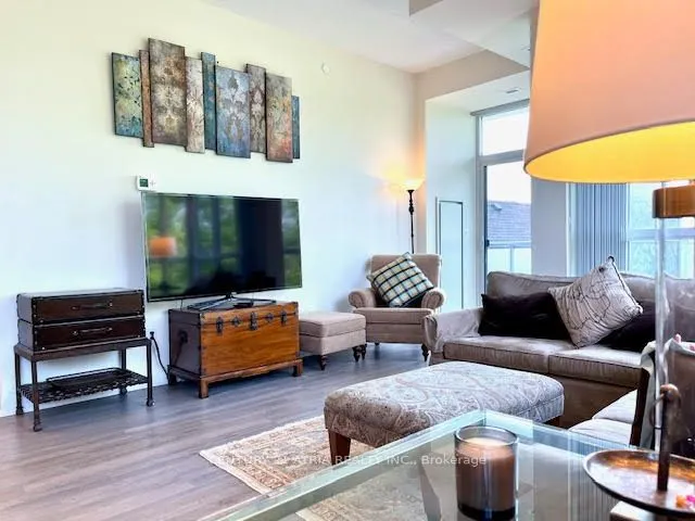 8763 Bayview Avenue, #228