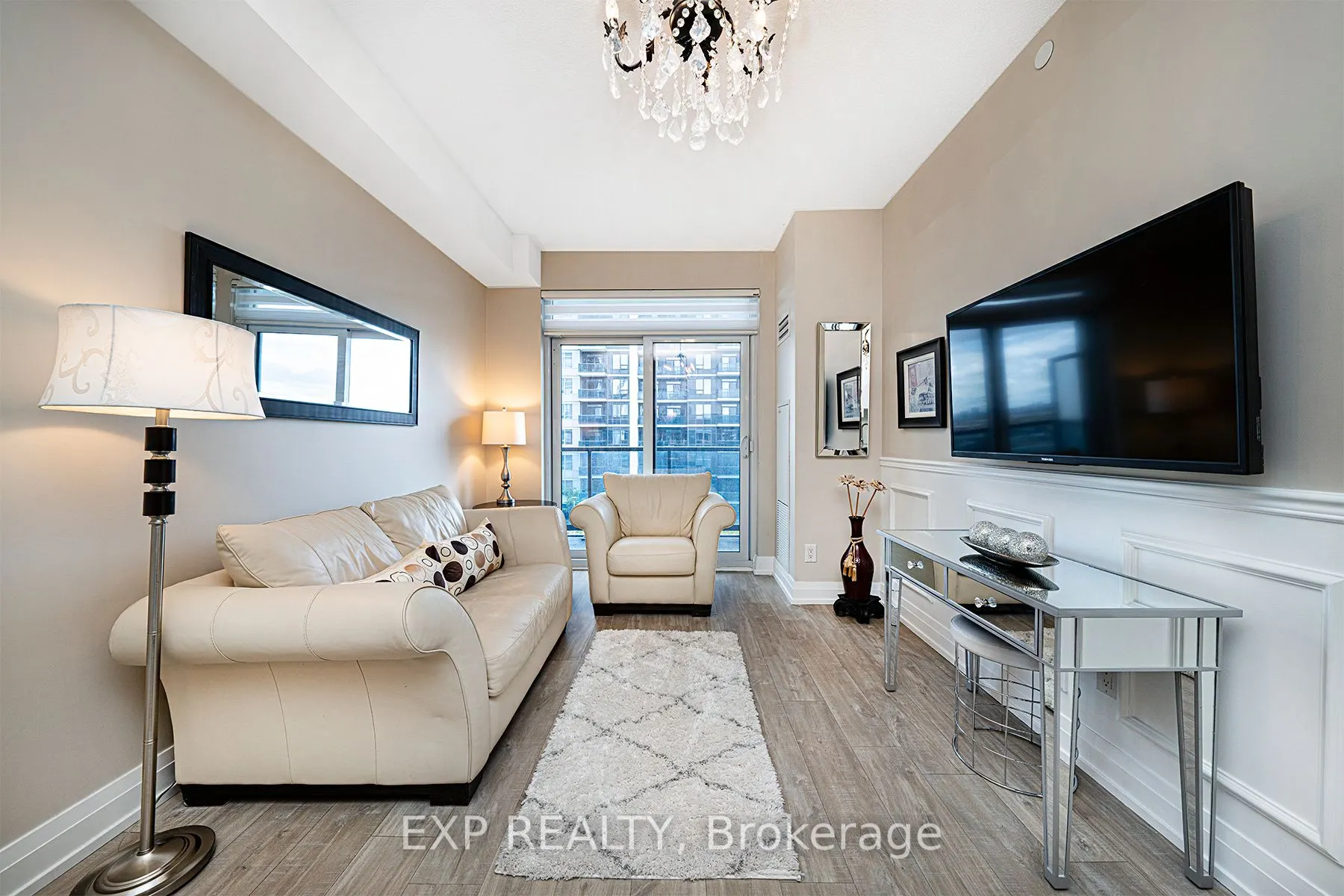 3600 Highway 7 W, #606