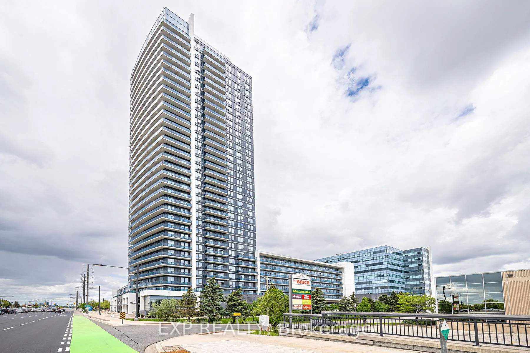 3600 Highway 7 W, #606