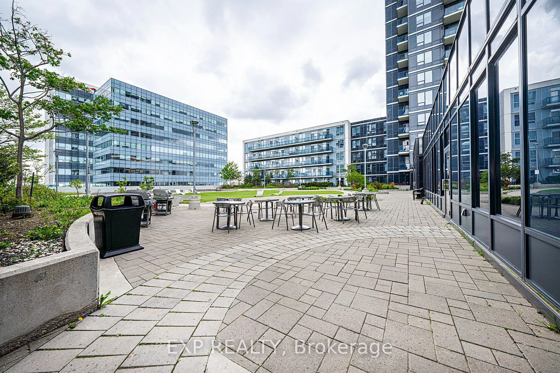 3600 Highway 7 W, #606