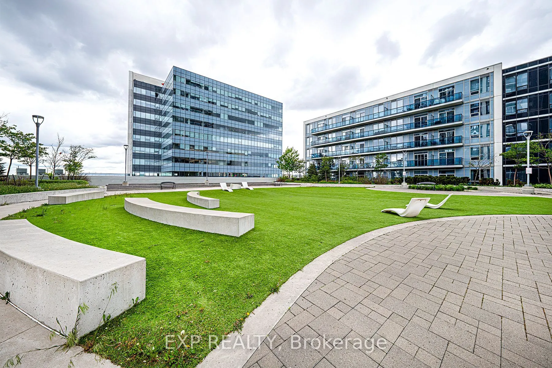 3600 Highway 7 W, #606