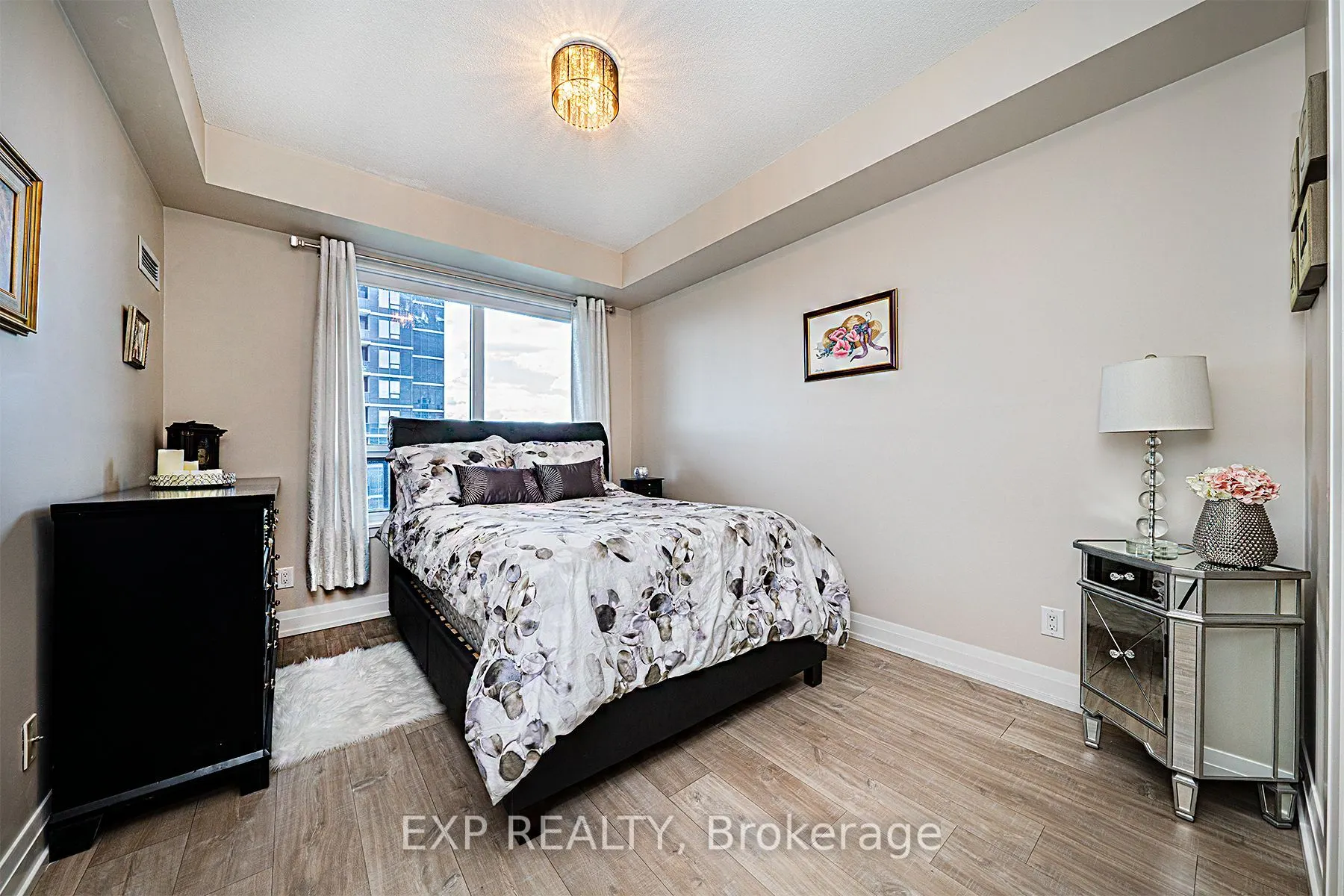 3600 Highway 7 W, #606
