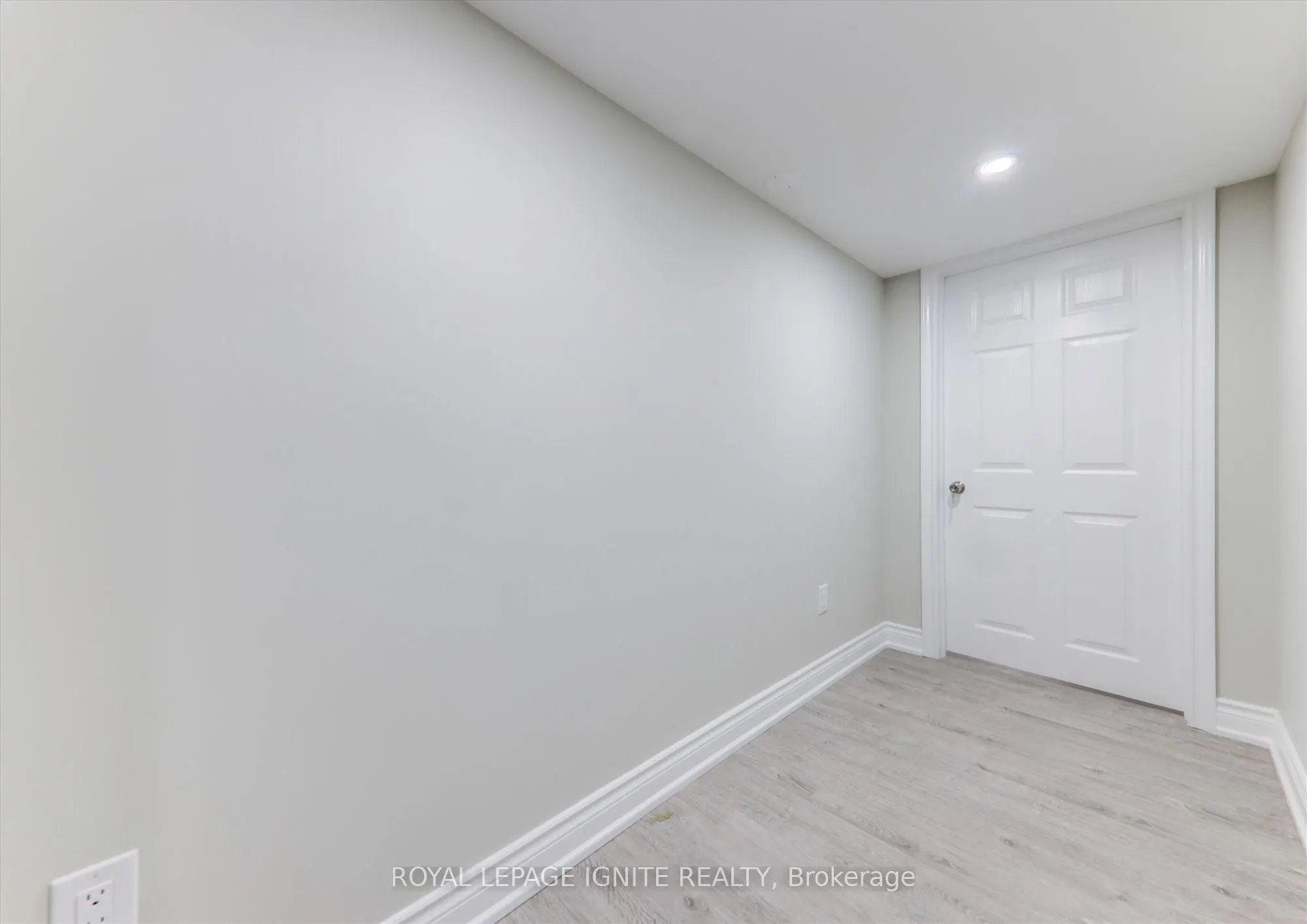 15 Vanni Avenue, #Basement