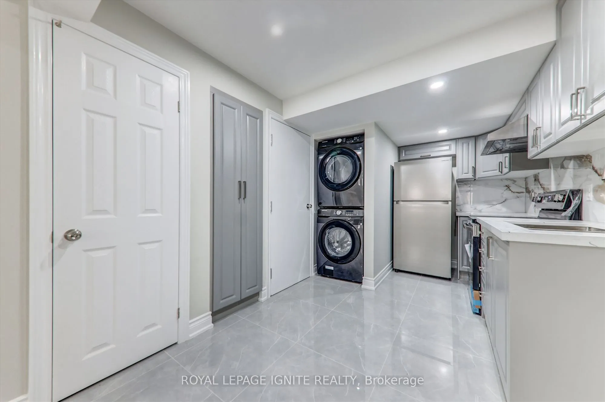 15 Vanni Avenue, #Basement