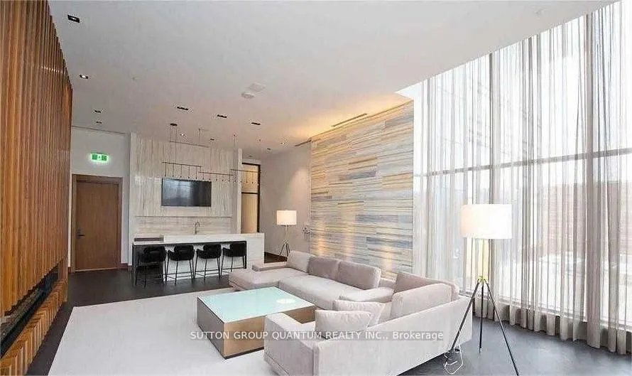 7895 Jane Street, #3116