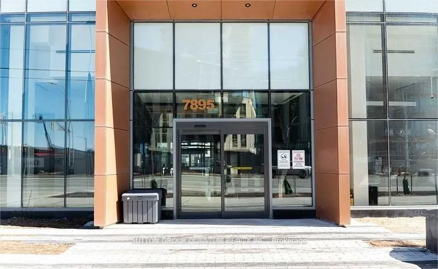 7895 Jane Street, #3116