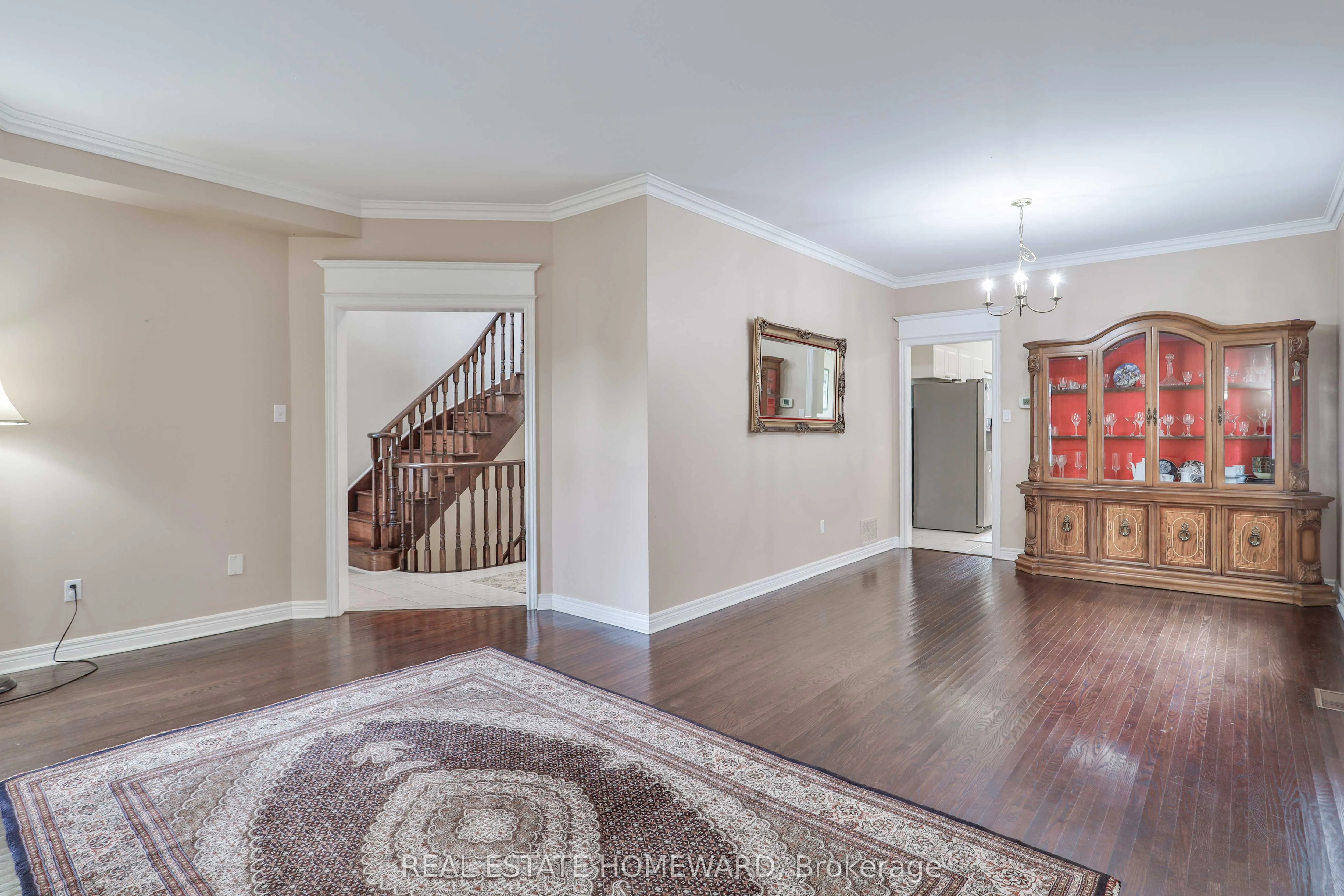 14 Canyon Creek Avenue