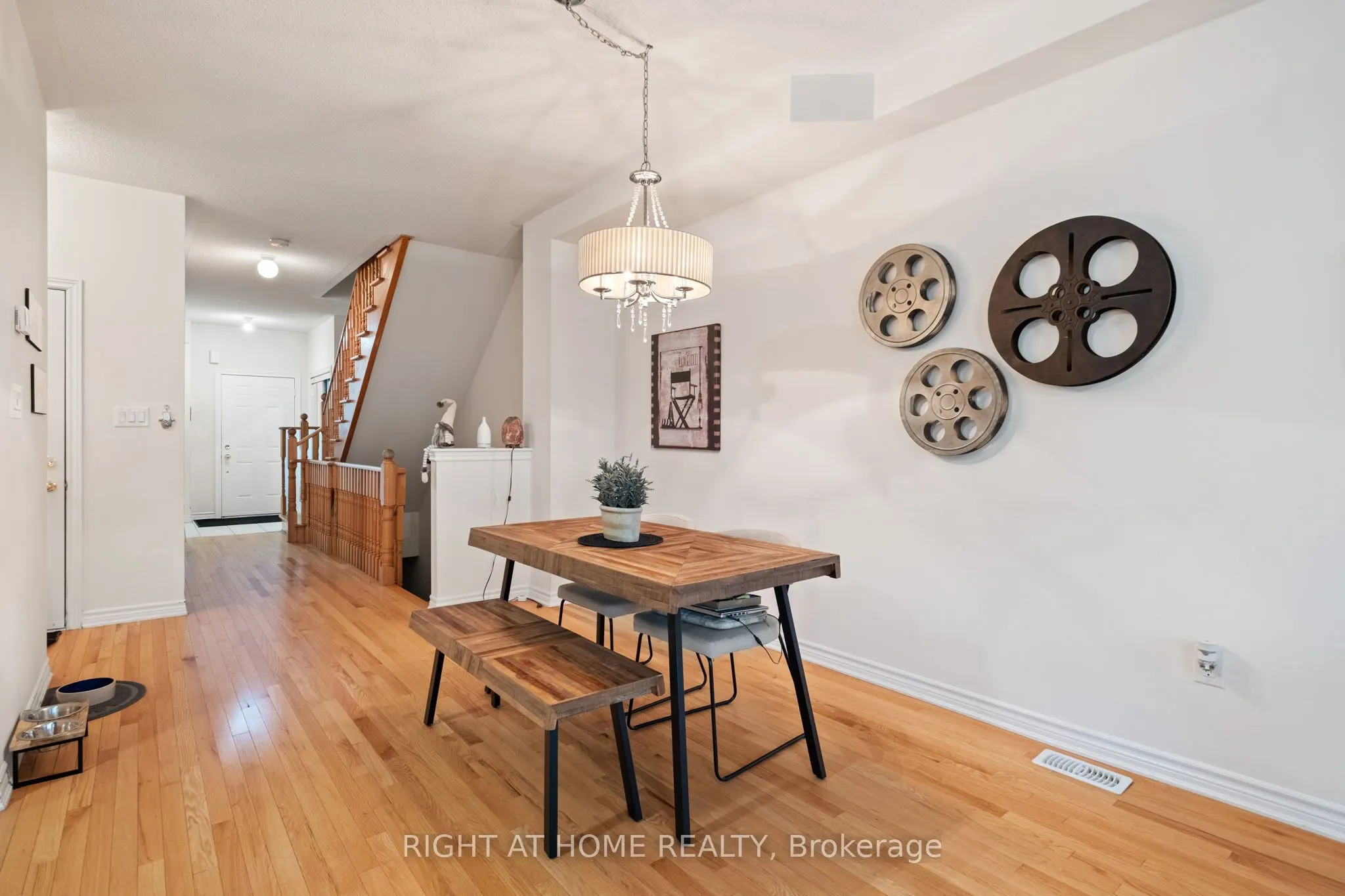 8777 Dufferin Street, #12