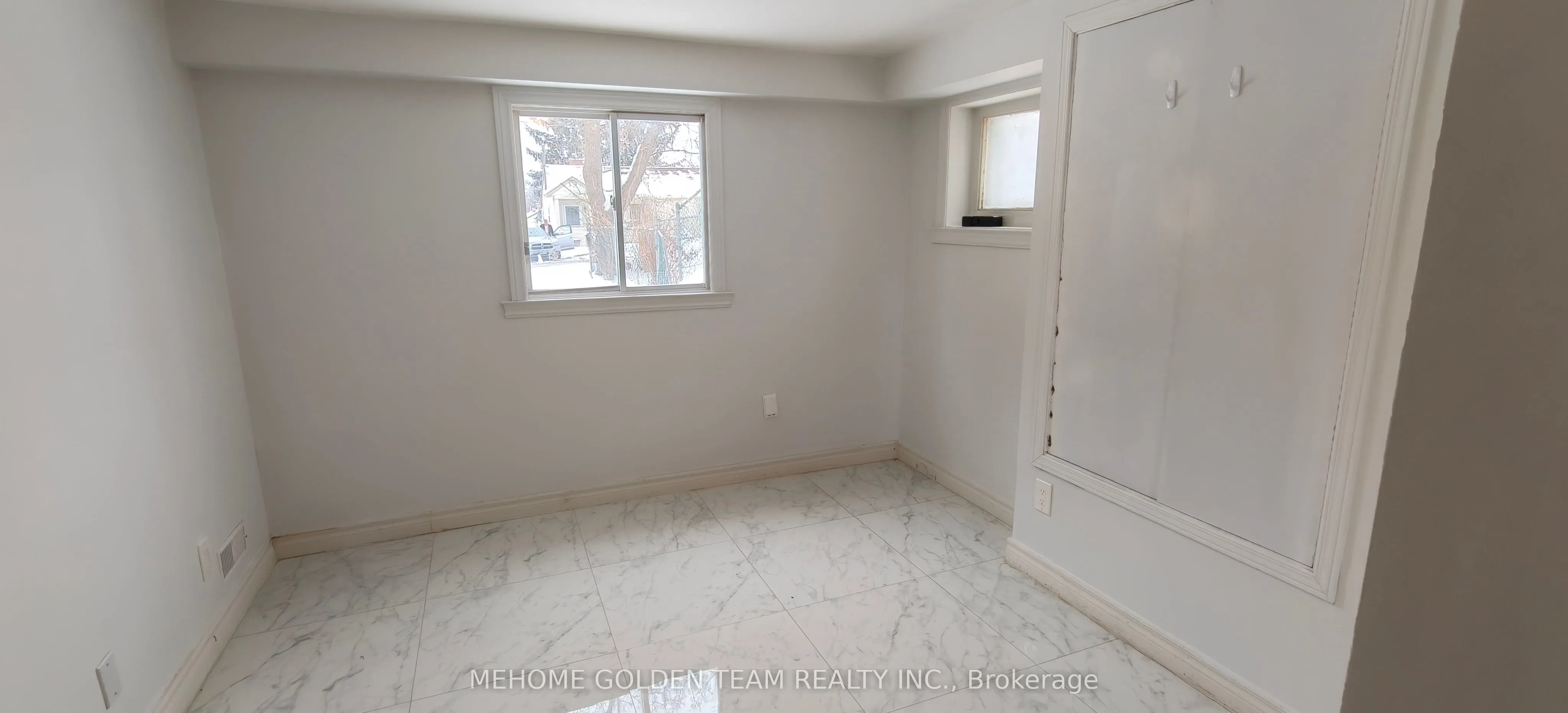 205 Pine Beach Drive, #Main