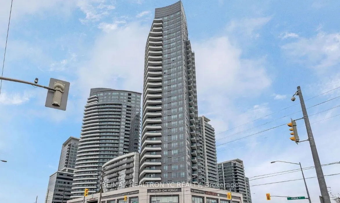 7171 Yonge Street #408