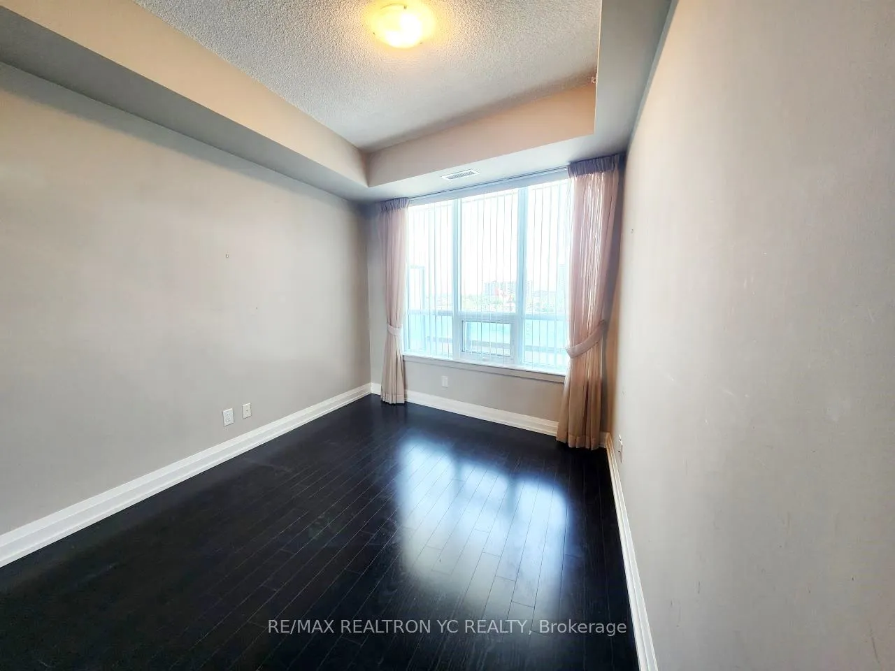 7171 Yonge Street #408