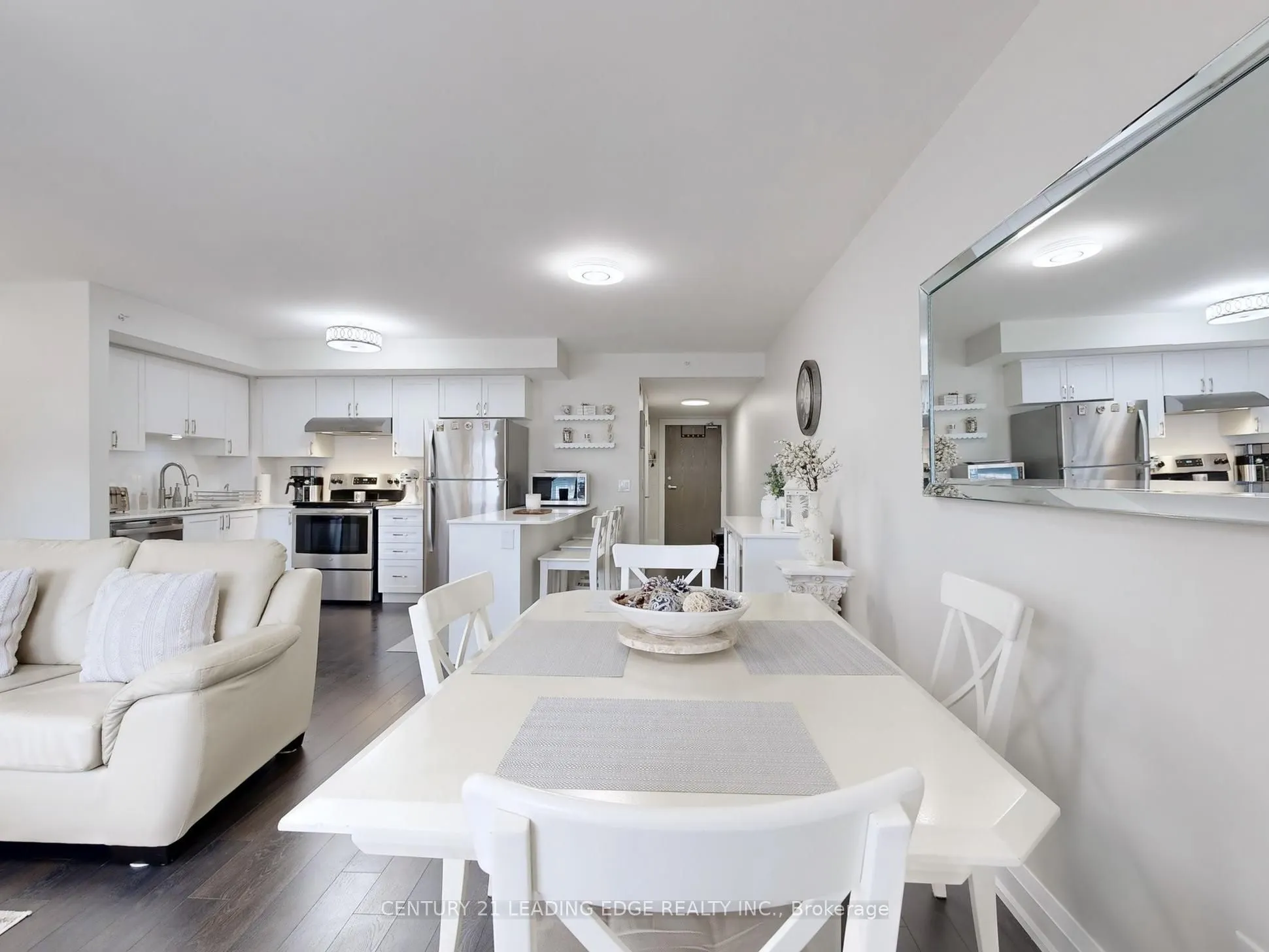 481 Rupert Avenue, #328