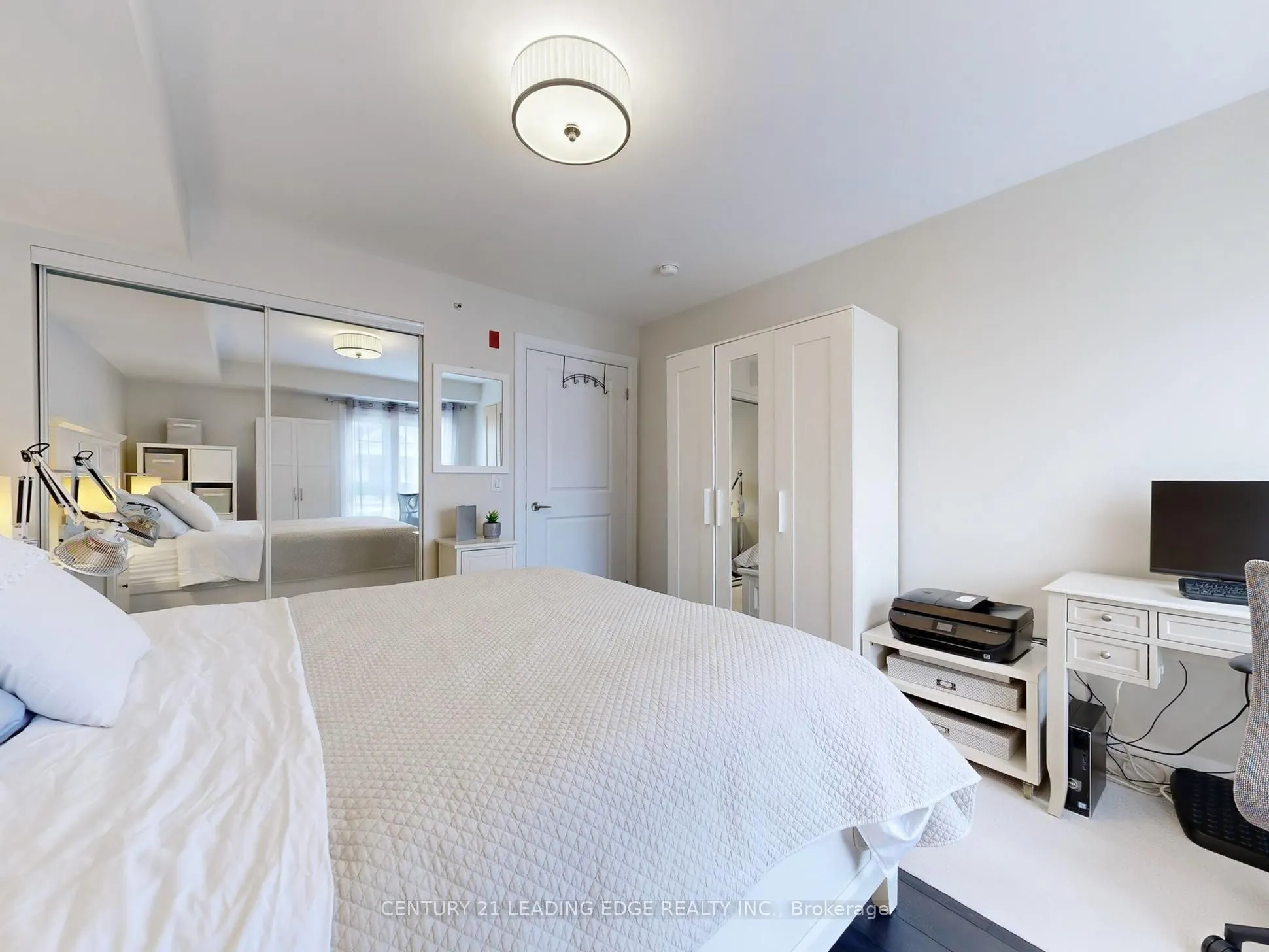 481 Rupert Avenue, #328