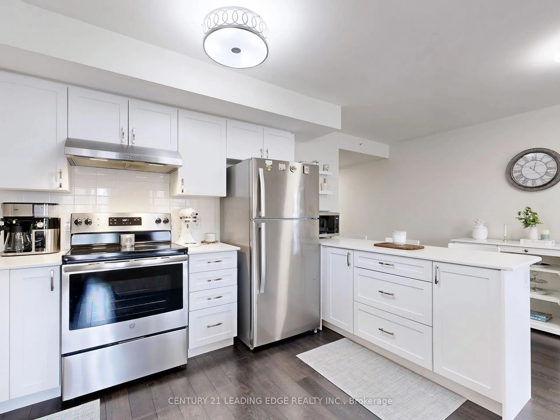 481 Rupert Avenue, #328