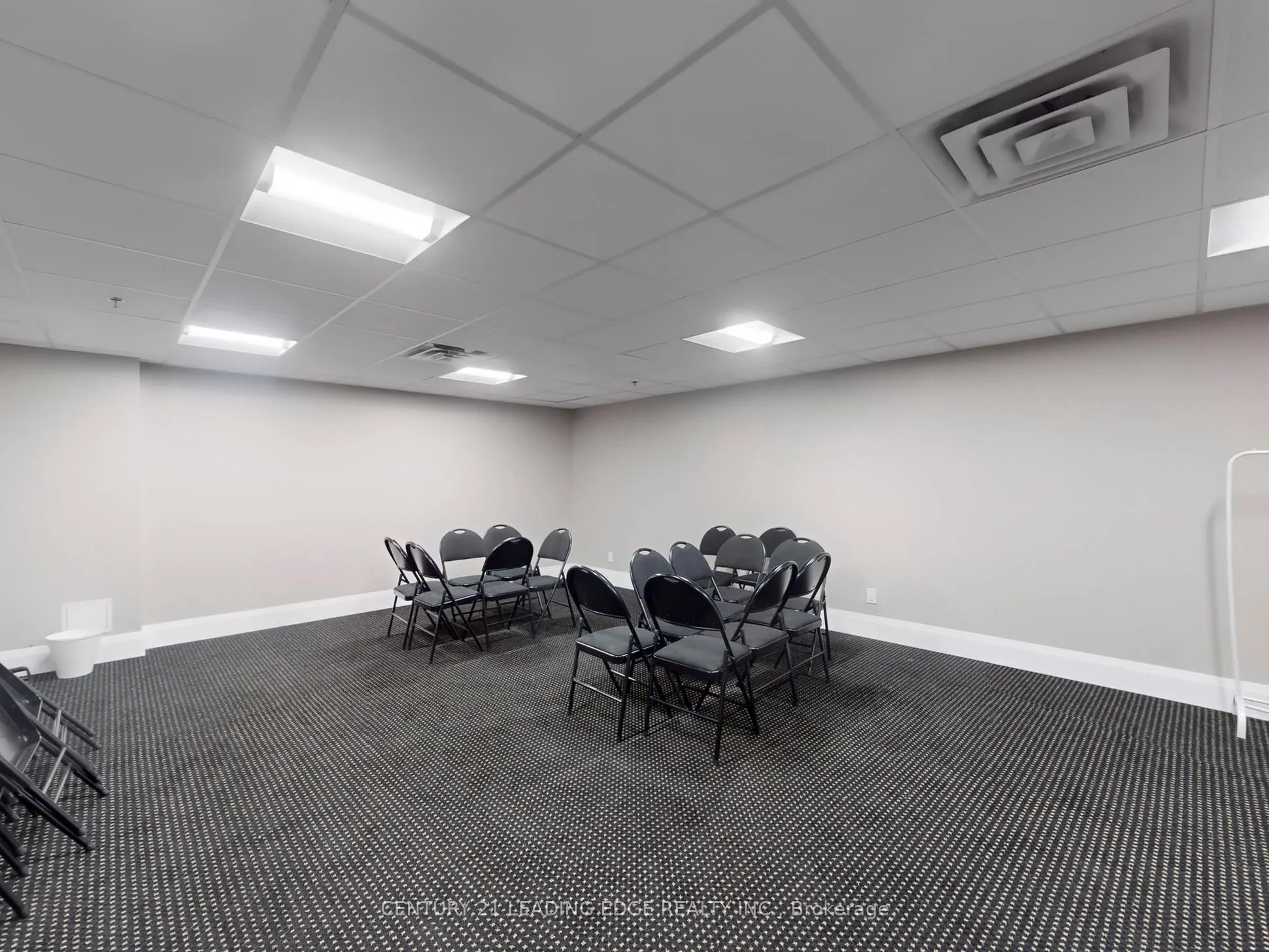 481 Rupert Avenue, #328