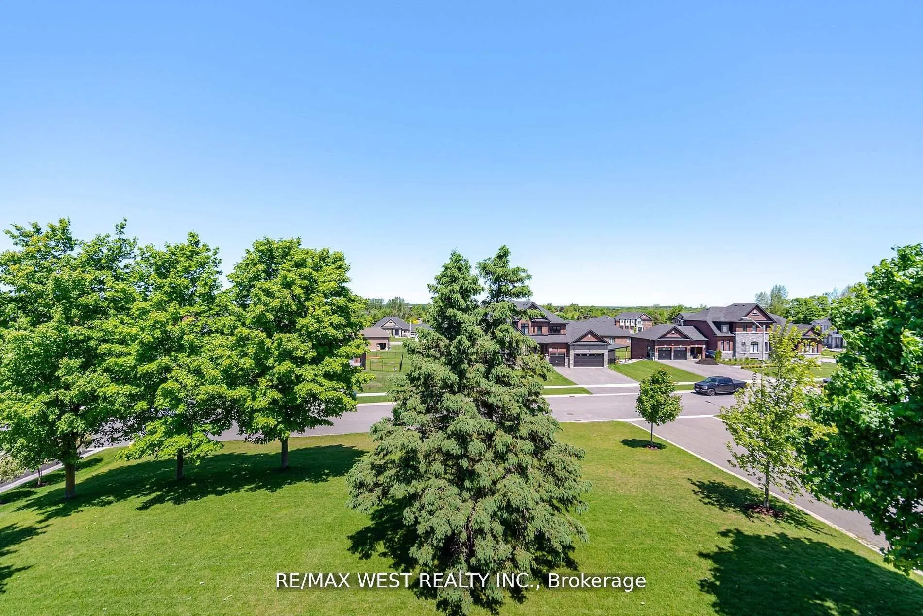 7 Stewart Crescent