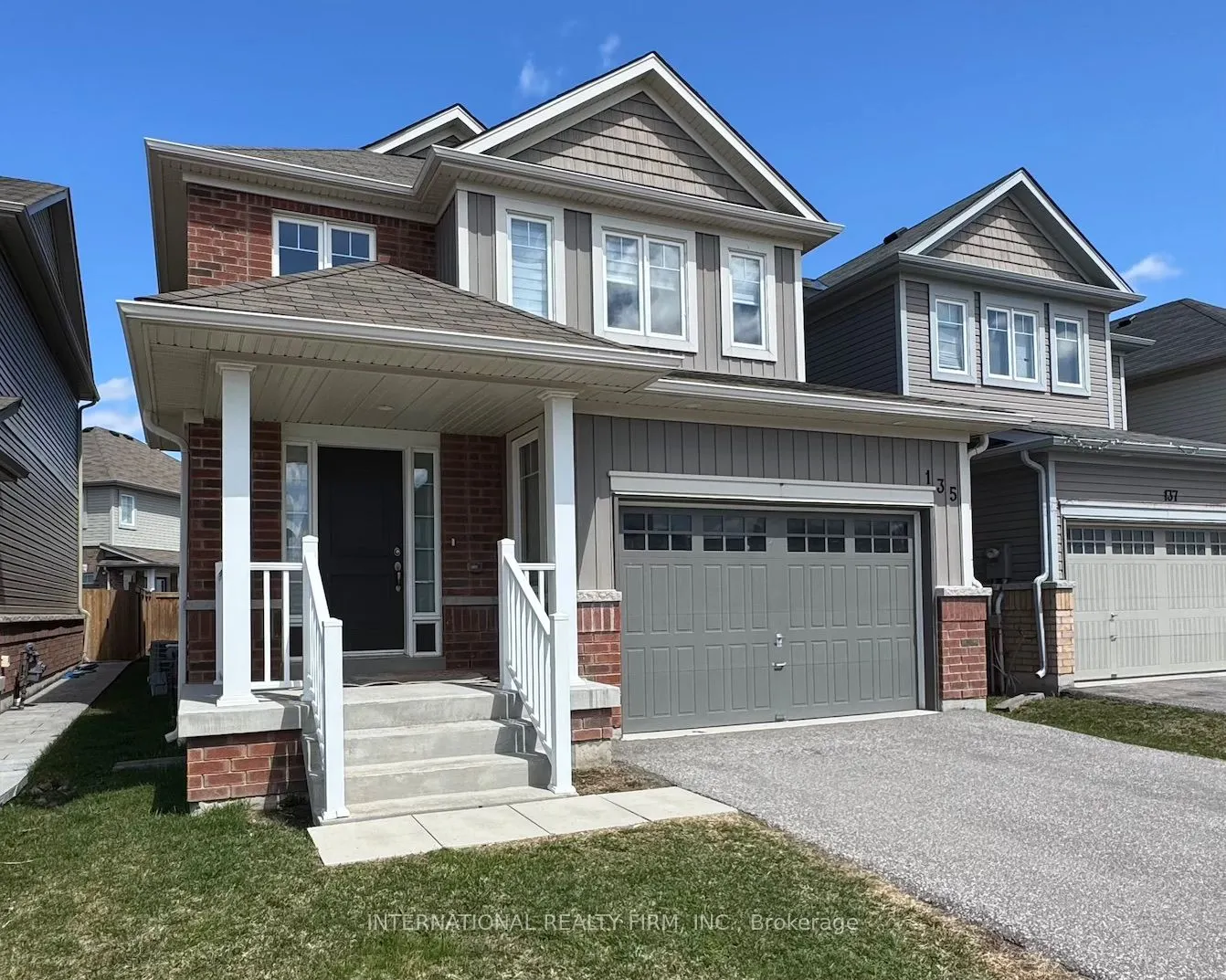 135 Knight Street