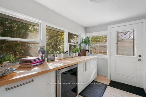 9 Faris Avenue