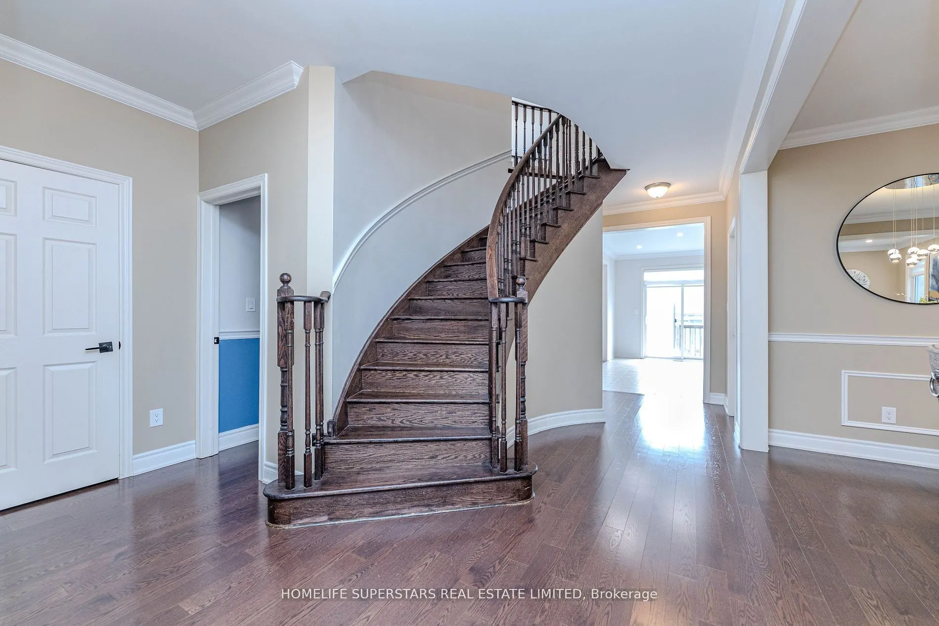 50 Romanelli Crescent