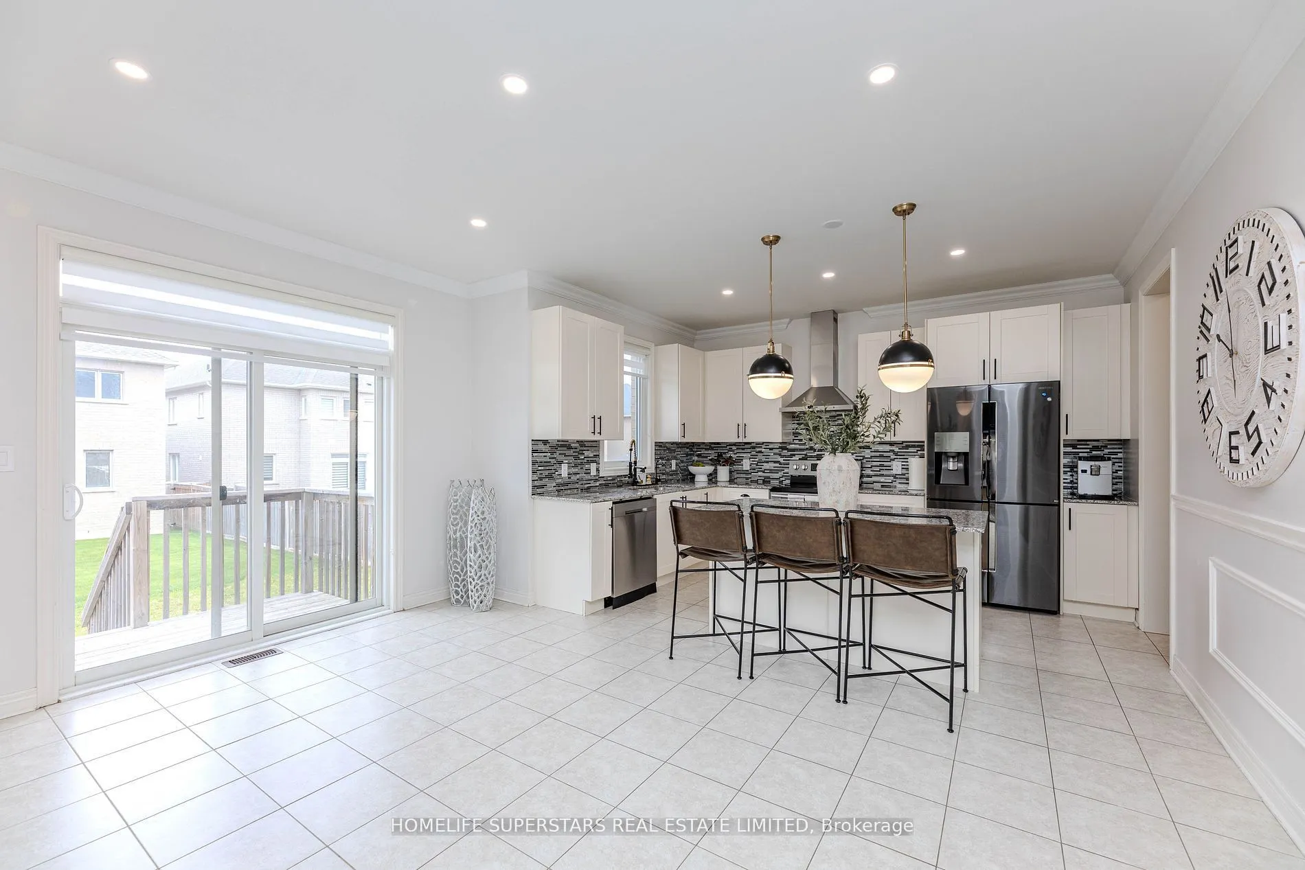 50 Romanelli Crescent