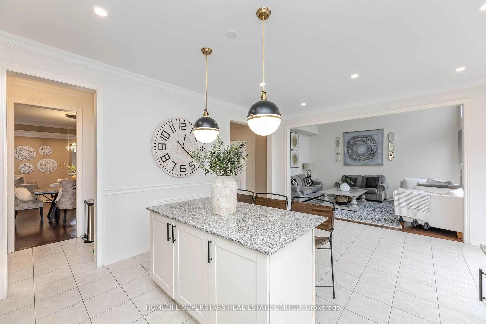 50 Romanelli Crescent