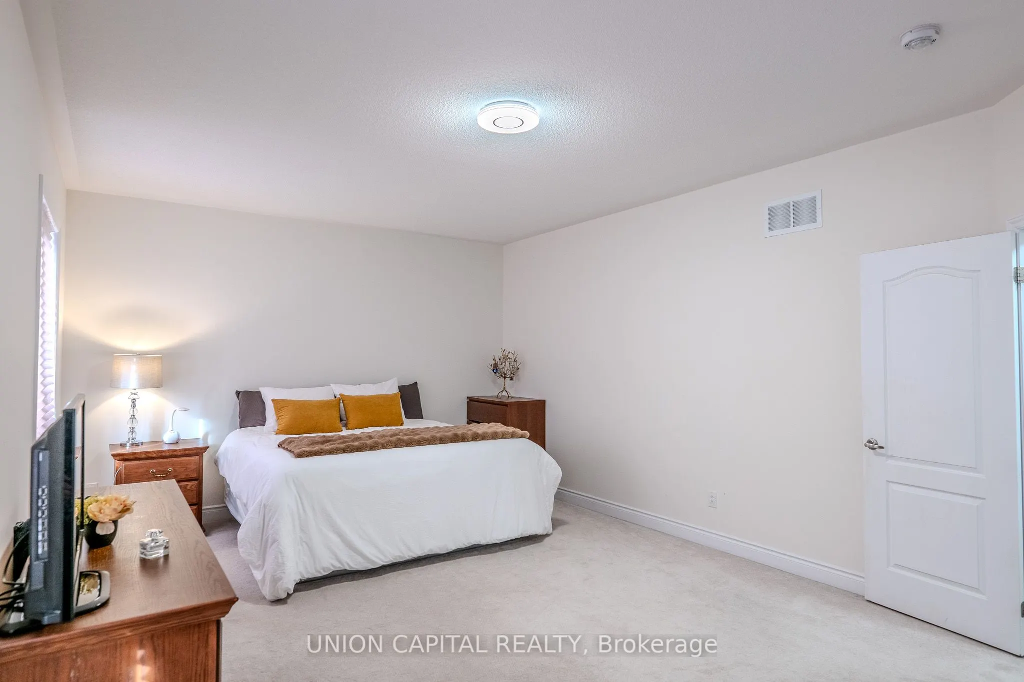 918 Ernest Cousins Circle