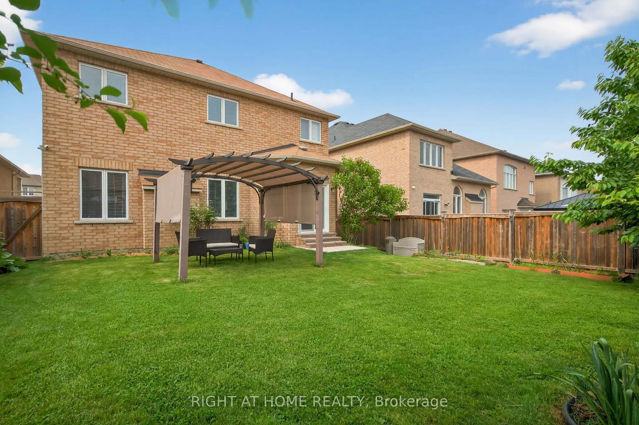 268 Carrier Crescent