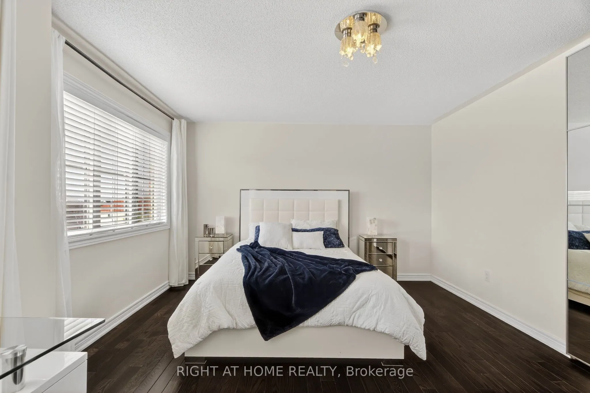 268 Carrier Crescent