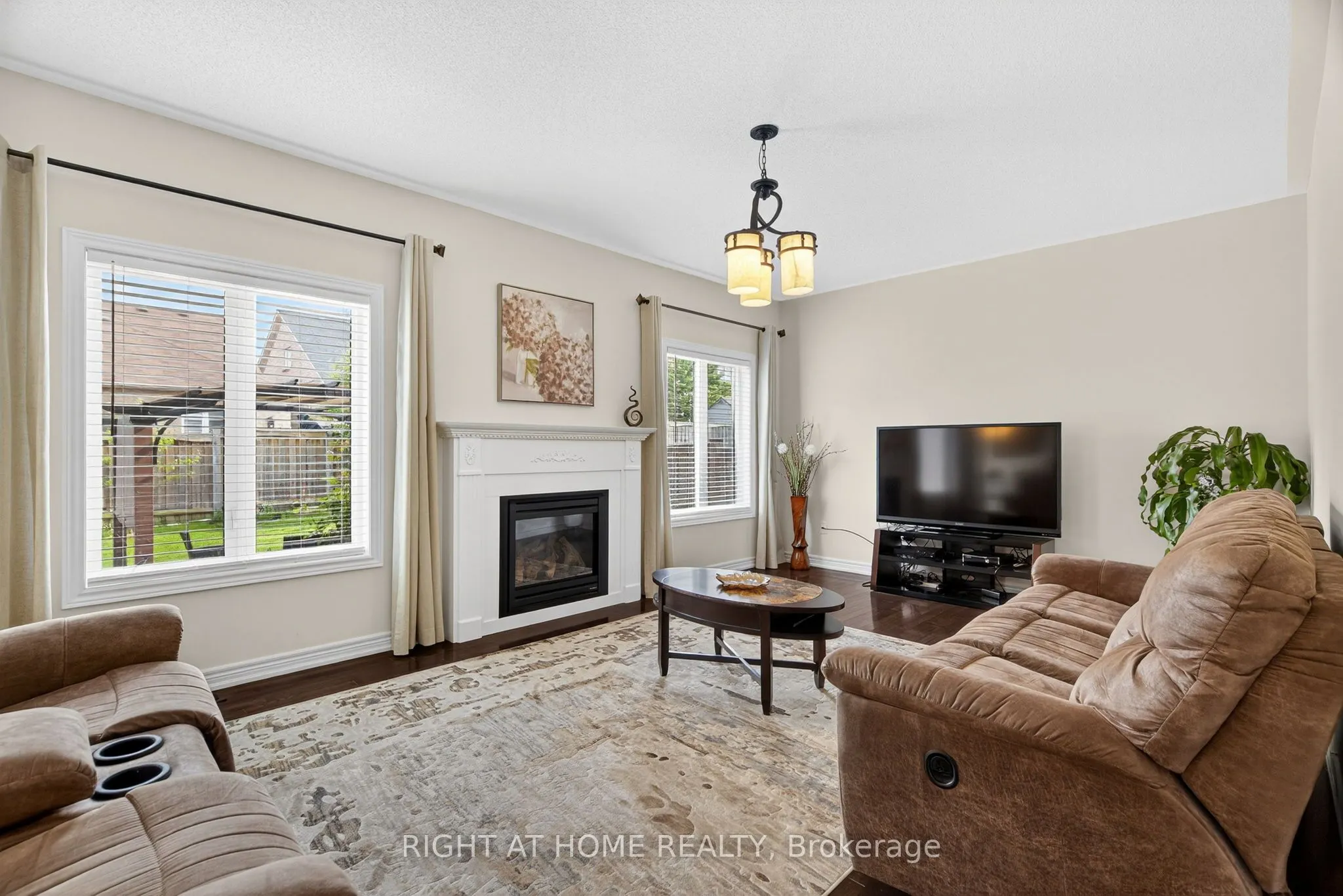 268 Carrier Crescent