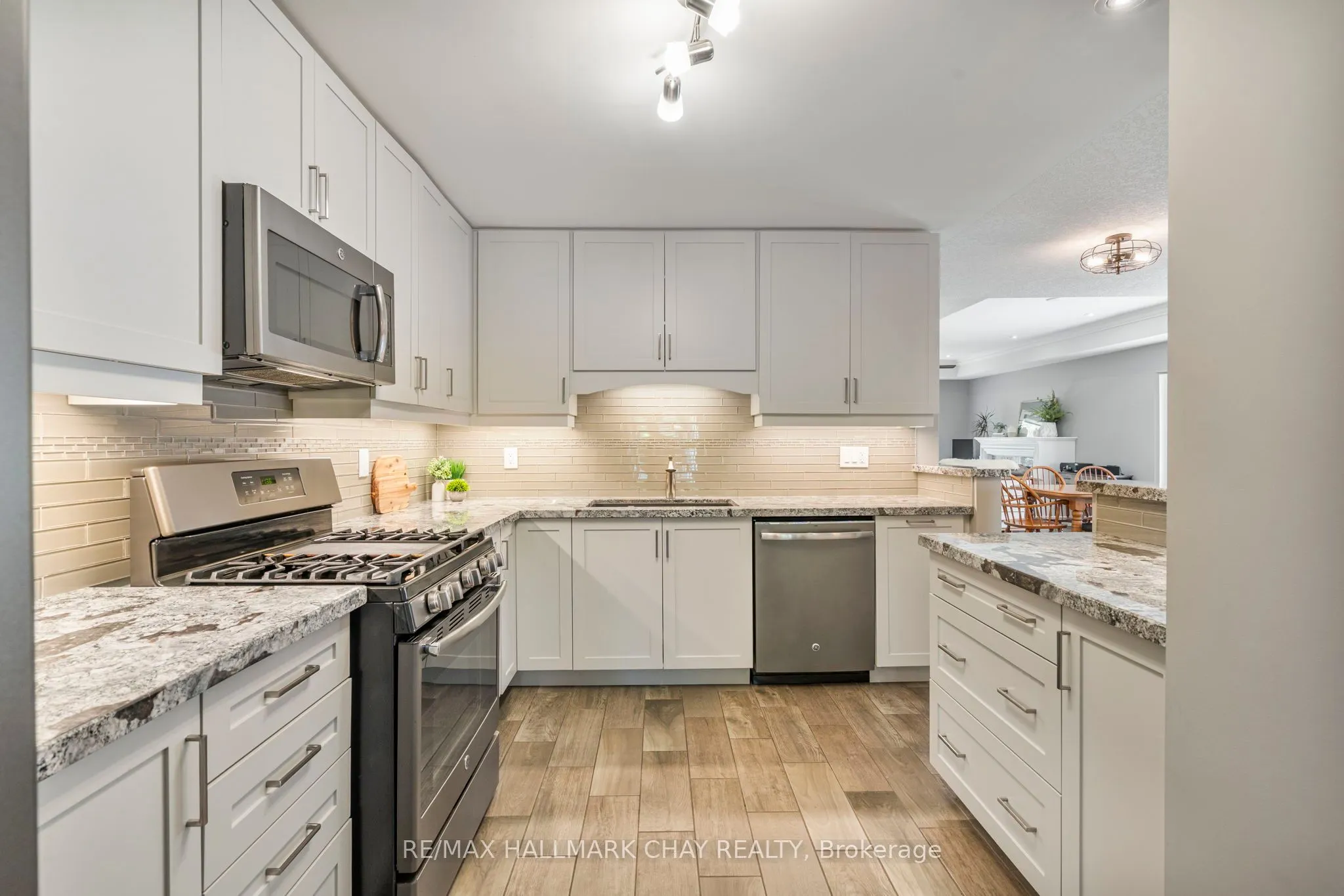 17 Hillcrest Drive, #1