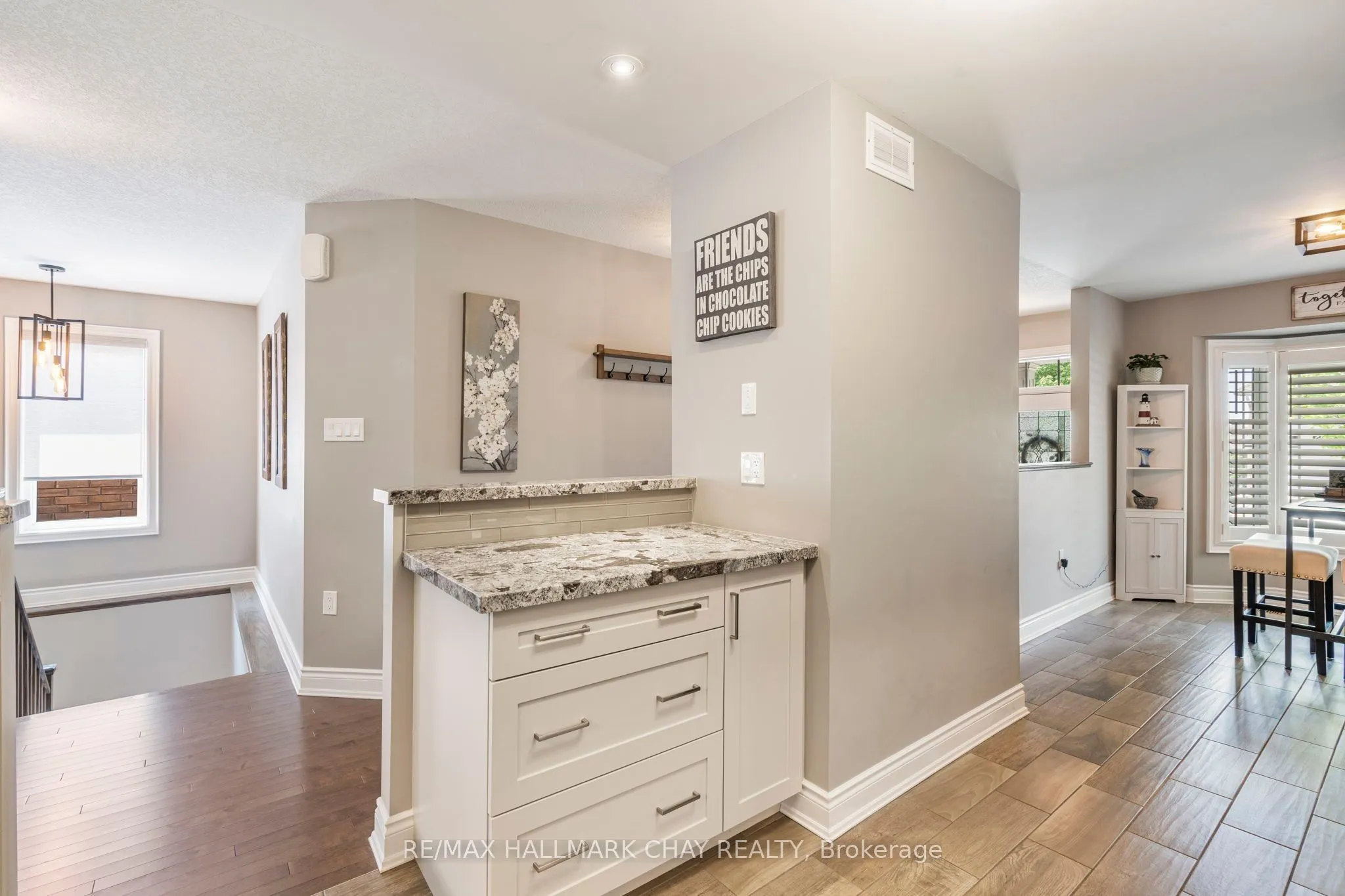 17 Hillcrest Drive, #1