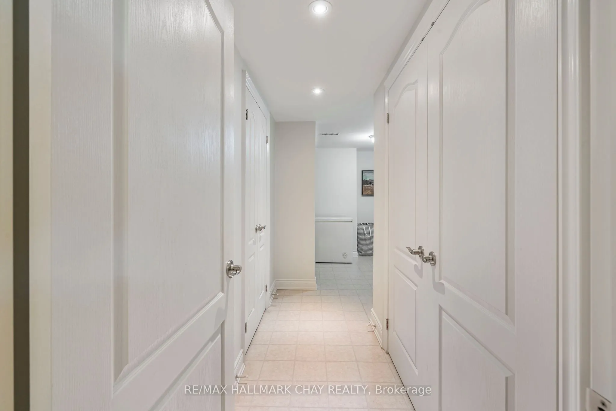 17 Hillcrest Drive, #1
