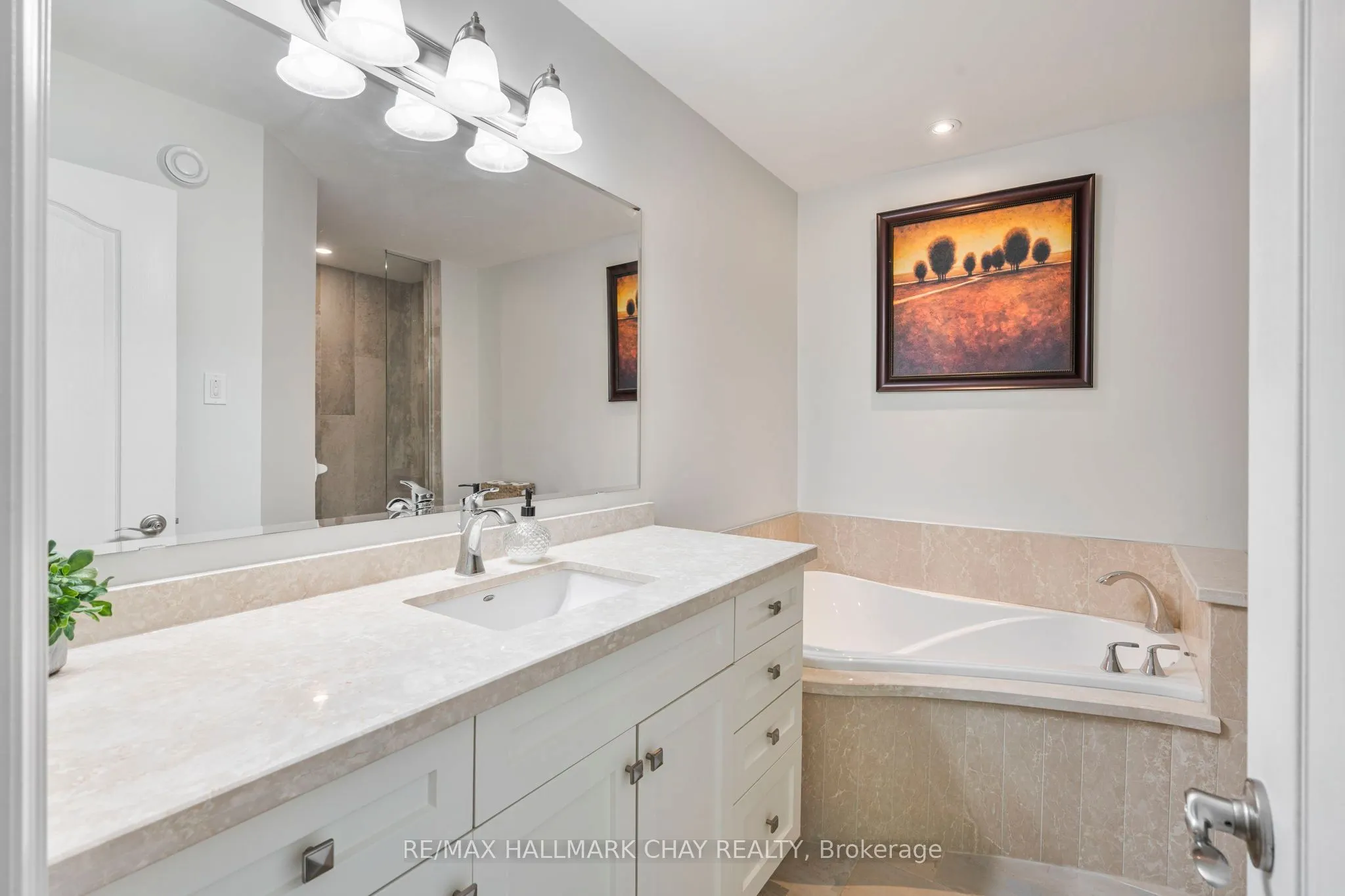 17 Hillcrest Drive, #1