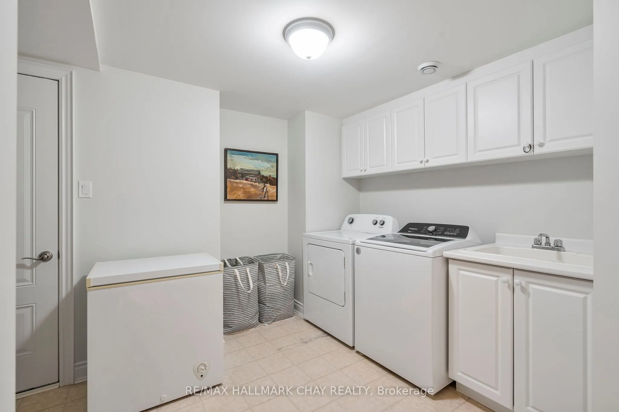 17 Hillcrest Drive, #1