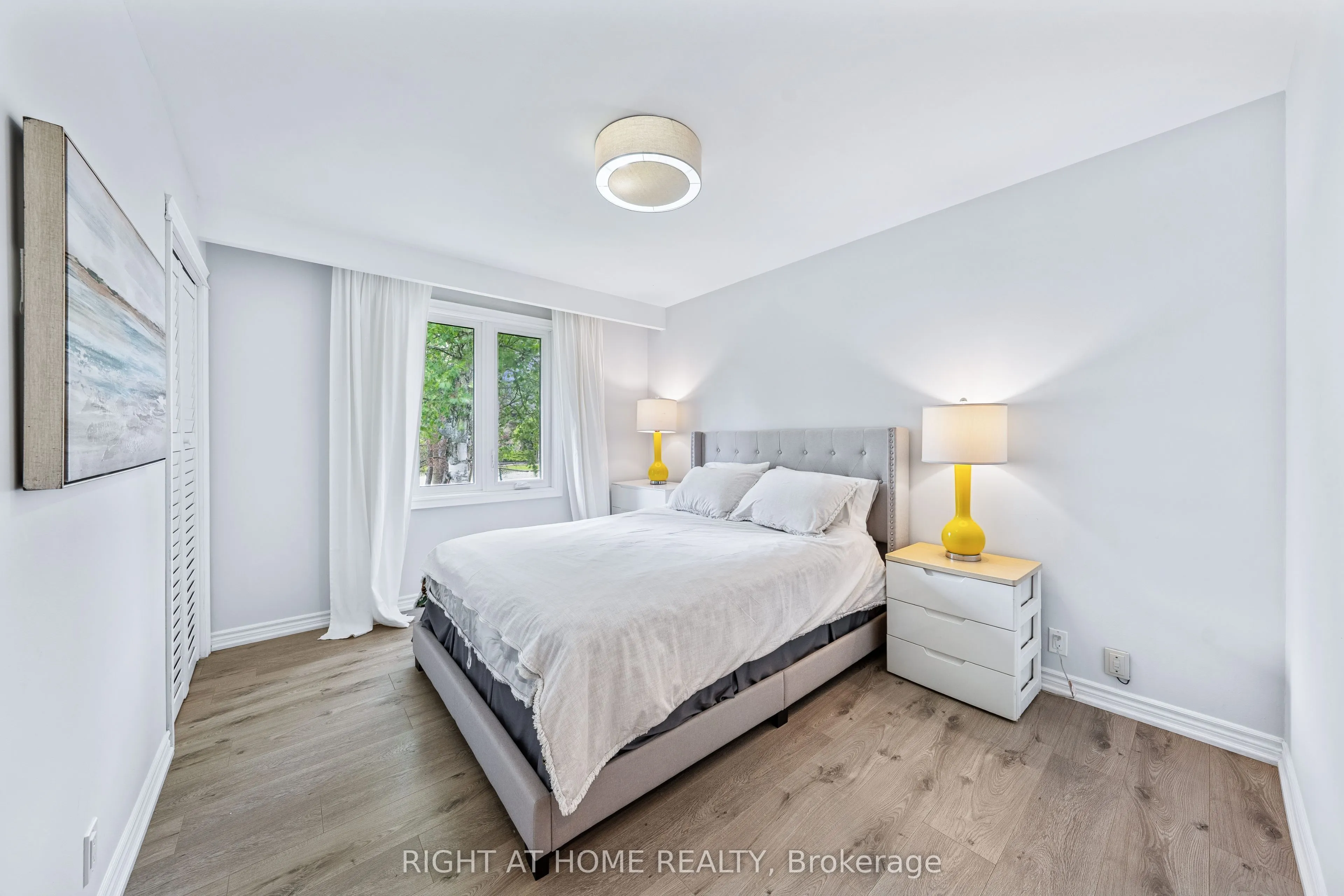 1152 Birch Road