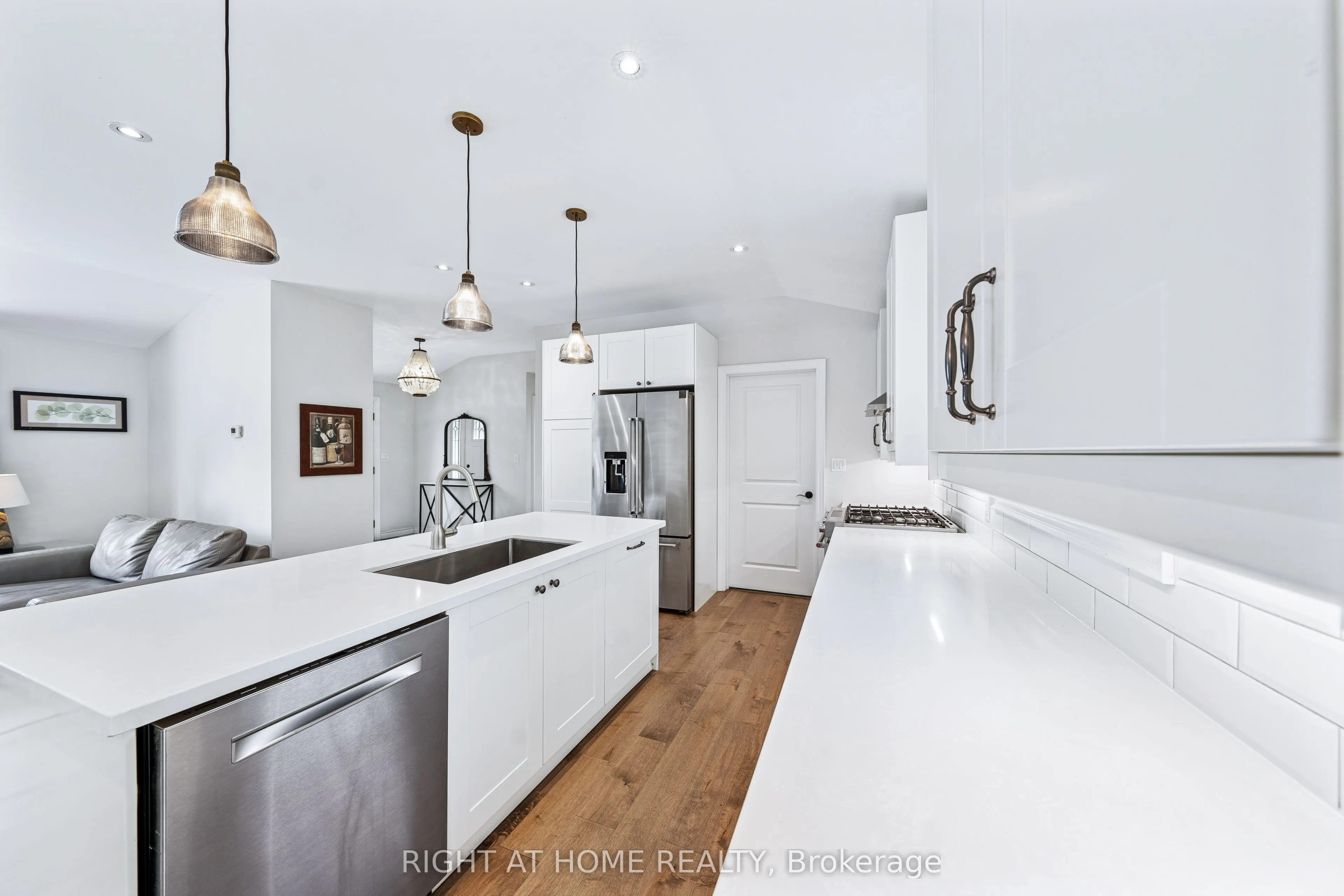 1152 Birch Road